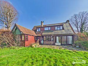 Rear- click for photo gallery